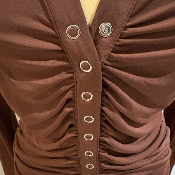 VENUS 
Brown Button-Down Ruched Top - Picture 2 of 4